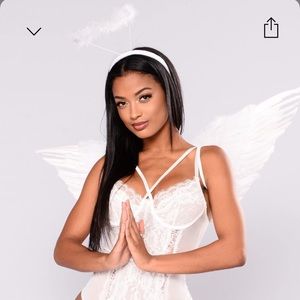 Nova Angel Accessory Two Piece Set - White